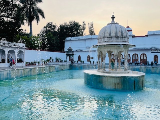 Udaipur Heritage Tour – Discover the City of Lakes - Image 7